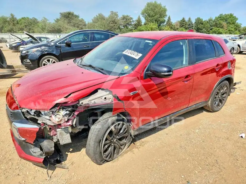 2017 Mitsubishi OUTLANDER фото