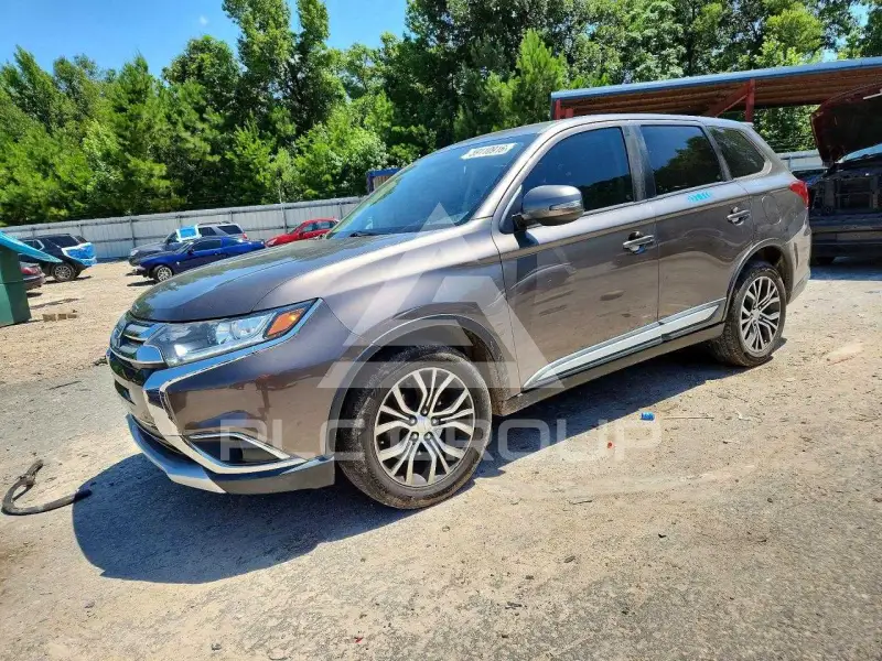 2017 Mitsubishi OUTLANDER фото