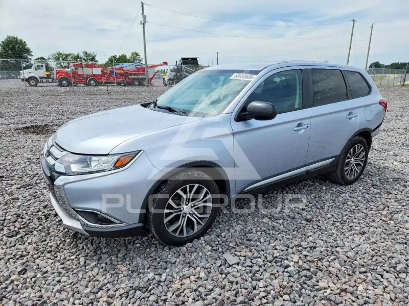 2017 Mitsubishi OUTLANDER фото