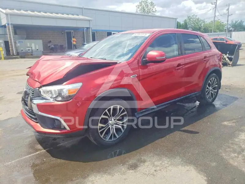 2017 Mitsubishi OUTLANDER photo