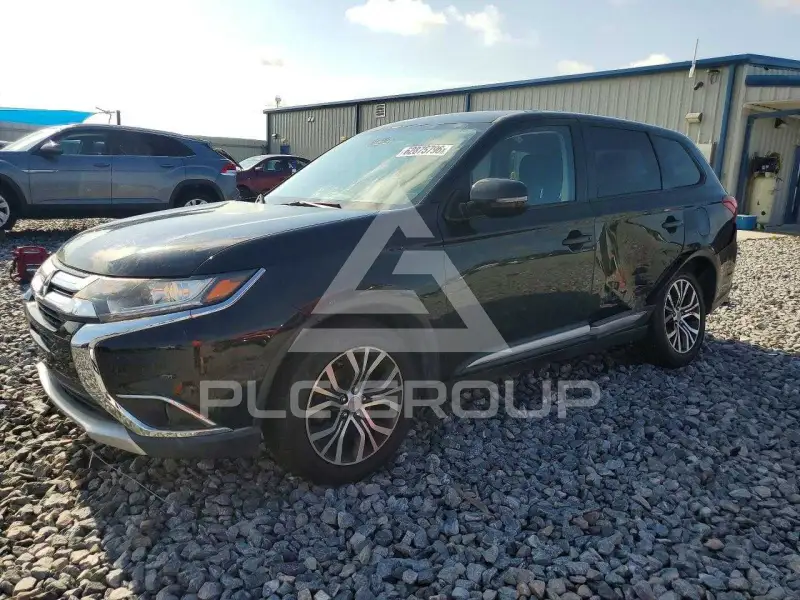 2017 Mitsubishi OUTLANDER фото