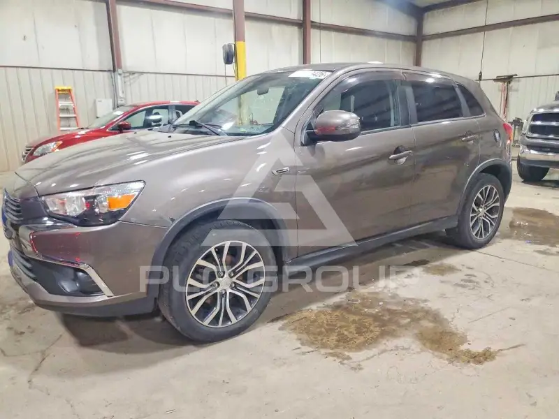2017 Mitsubishi OUTLANDER фото