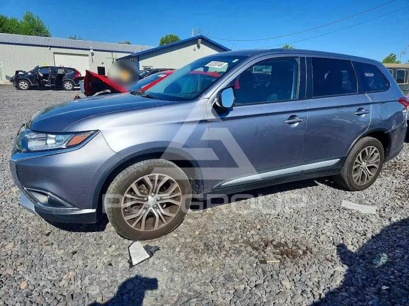 2017 Mitsubishi OUTLANDER фото