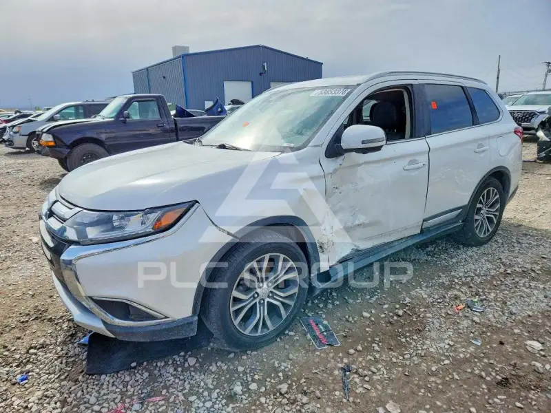 2017 Mitsubishi OUTLANDER фото