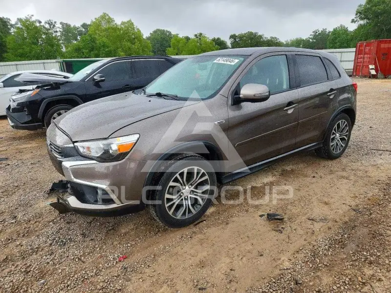 2017 Mitsubishi OUTLANDER фото