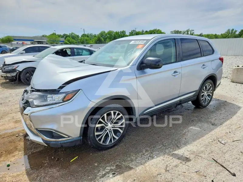 2017 Mitsubishi OUTLANDER фото