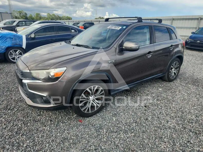2017 Mitsubishi OUTLANDER фото