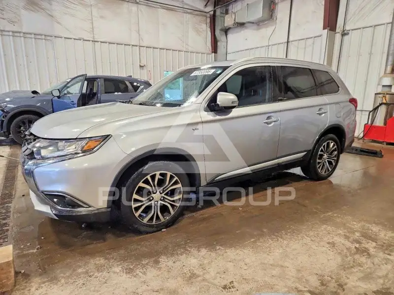 2017 Mitsubishi OUTLANDER фото