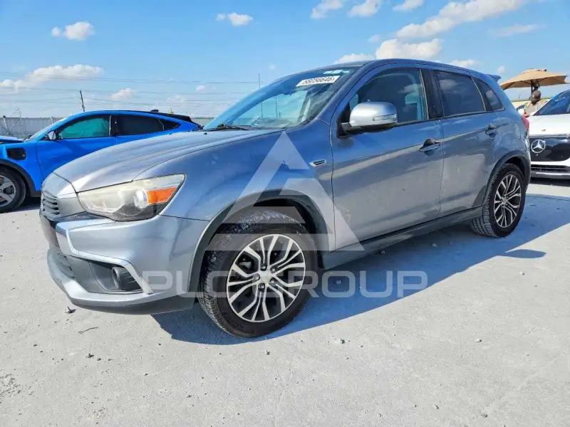 2017 Mitsubishi OUTLANDER фото