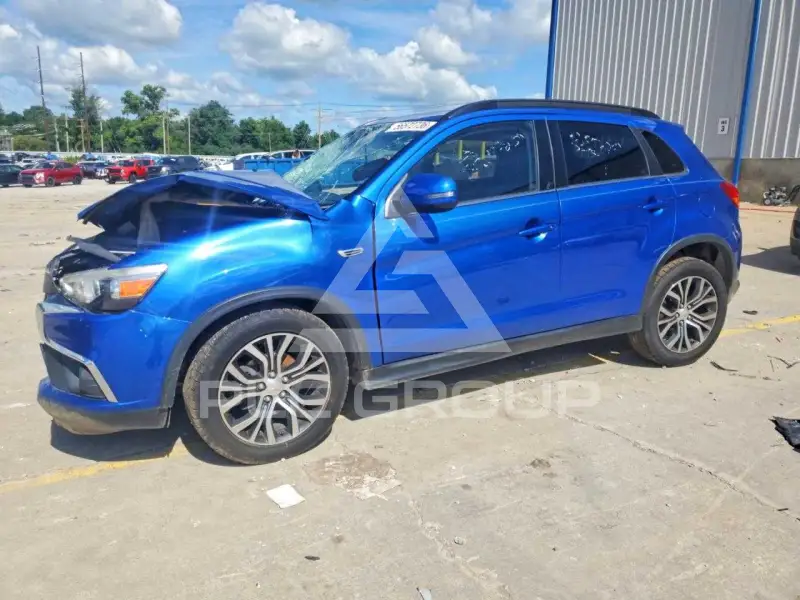 2017 Mitsubishi OUTLANDER фото