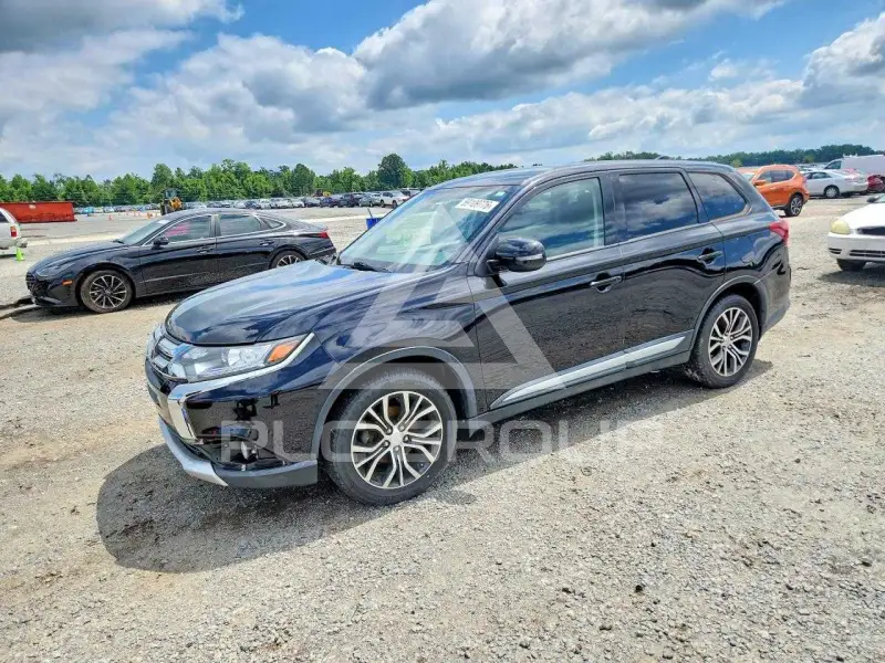 2017 Mitsubishi OUTLANDER photo