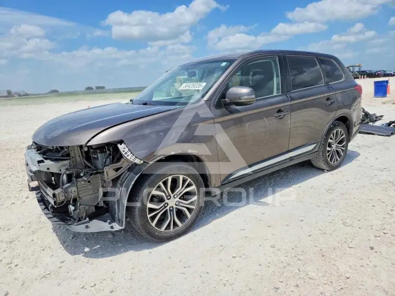 2017 Mitsubishi OUTLANDER фото