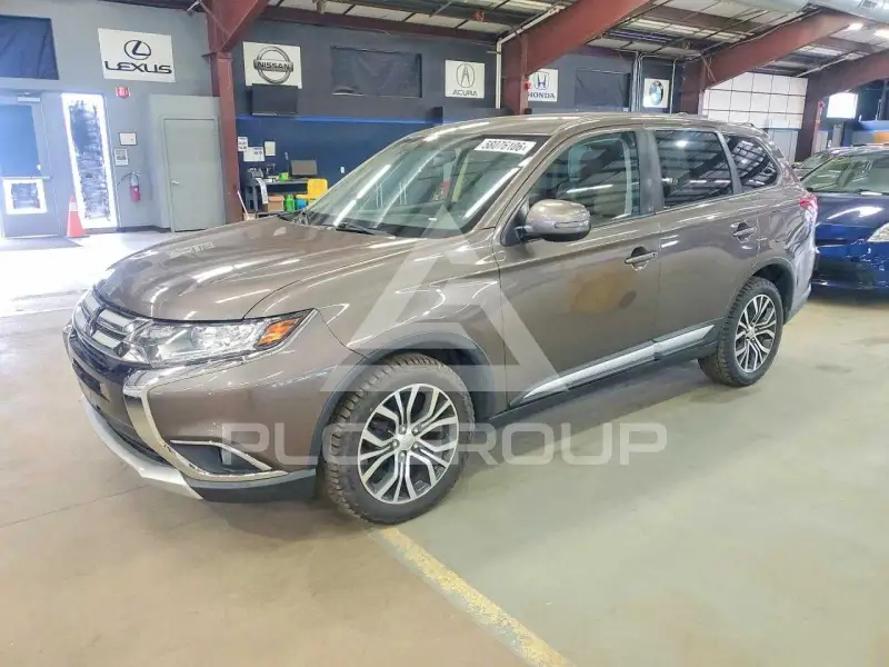 2017 Mitsubishi OUTLANDER фото