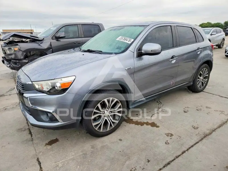 2017 Mitsubishi OUTLANDER фото