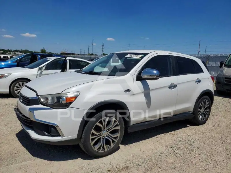 2017 Mitsubishi OUTLANDER photo