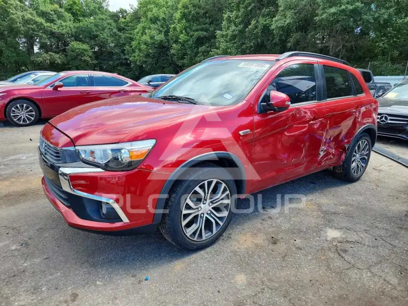 2017 Mitsubishi OUTLANDER photo
