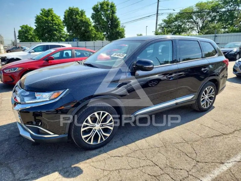 2017 Mitsubishi OUTLANDER photo