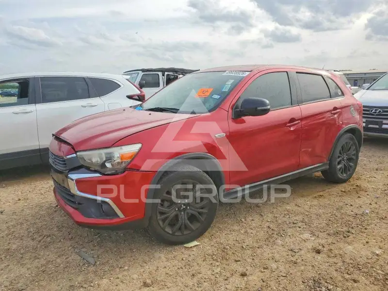 2017 Mitsubishi OUTLANDER фото