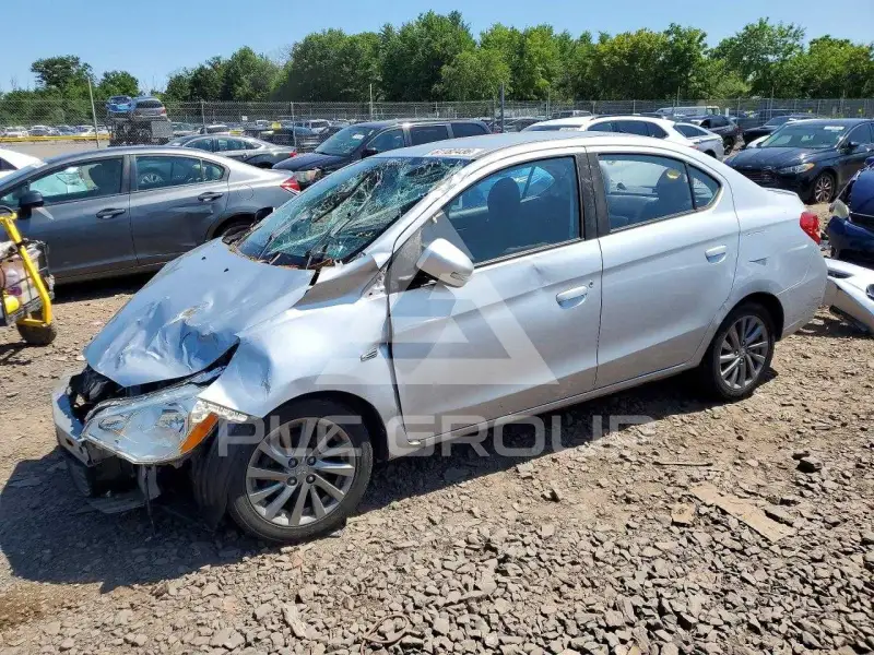 2017 Mitsubishi MIRAGE фото