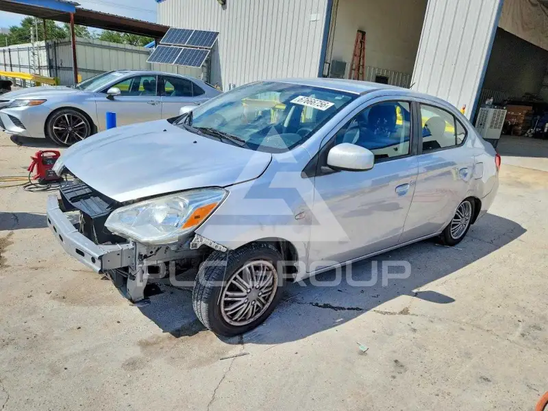 2017 Mitsubishi MIRAGE photo