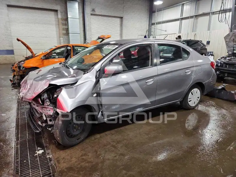 2017 Mitsubishi MIRAGE фото