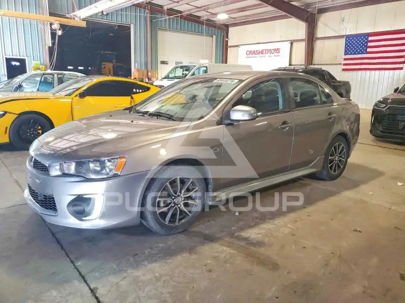 2017 Mitsubishi LANCER photo