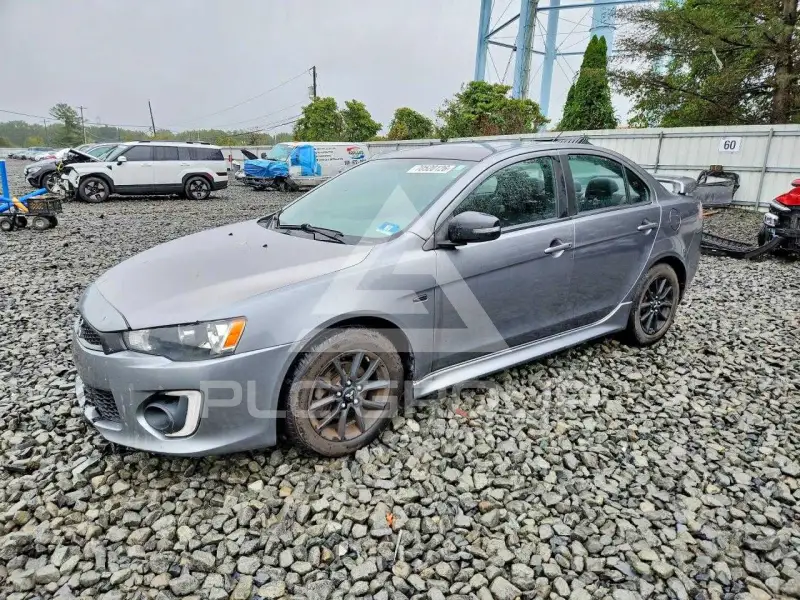 2017 Mitsubishi LANCER photo