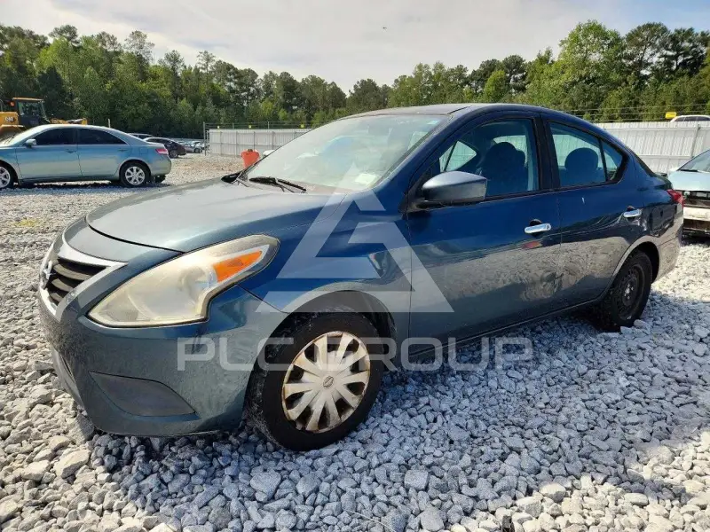 2017 Nissan VERSA фото