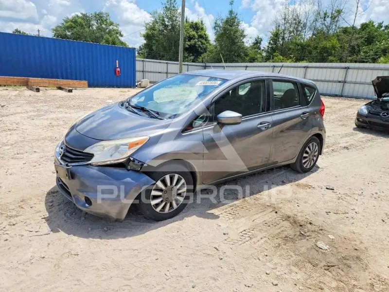 2017 Nissan VERSA photo