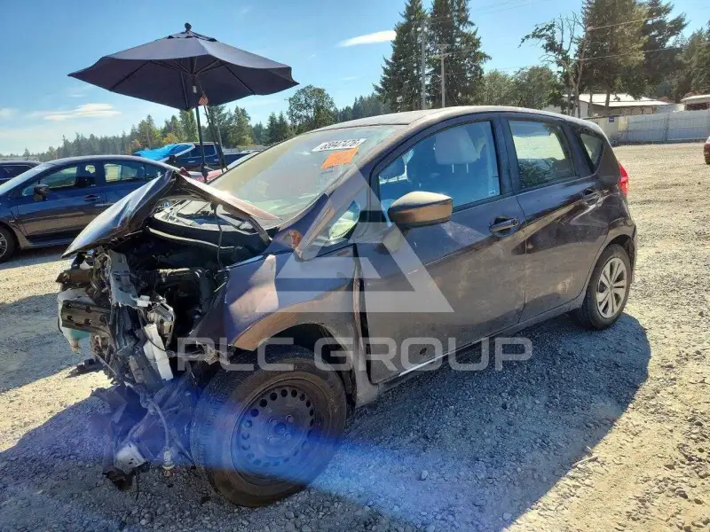 2017 Nissan VERSA фото