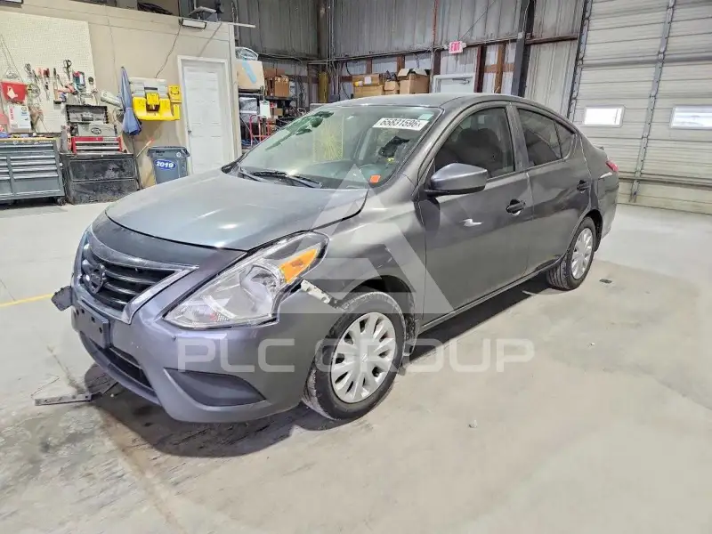2017 Nissan VERSA photo
