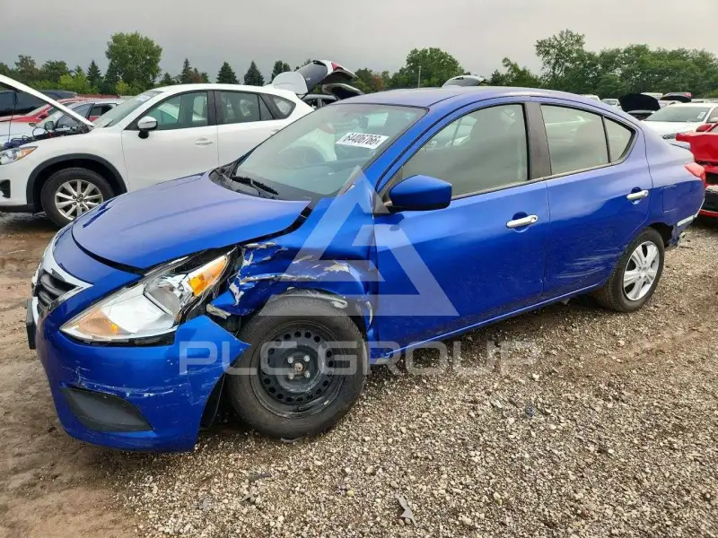 2017 Nissan VERSA фото