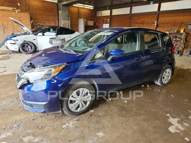 2017 Nissan VERSA фото