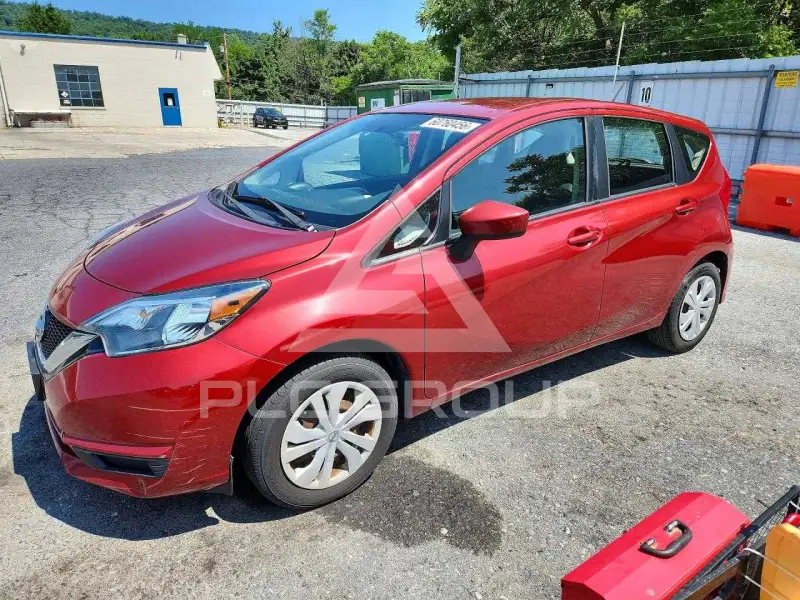 2017 Nissan VERSA фото