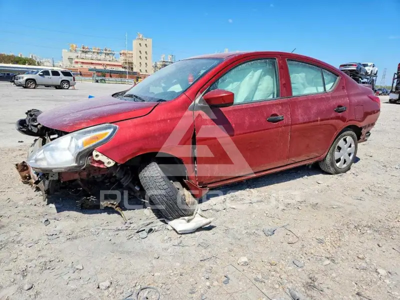 2017 Nissan VERSA photo