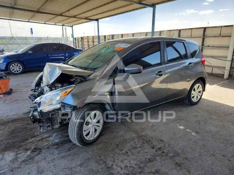 2017 Nissan VERSA photo