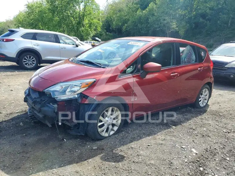 2017 Nissan VERSA фото