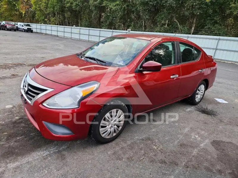 2017 Nissan VERSA фото