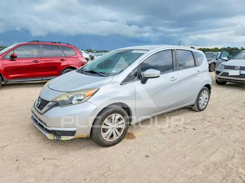 2017 Nissan VERSA фото