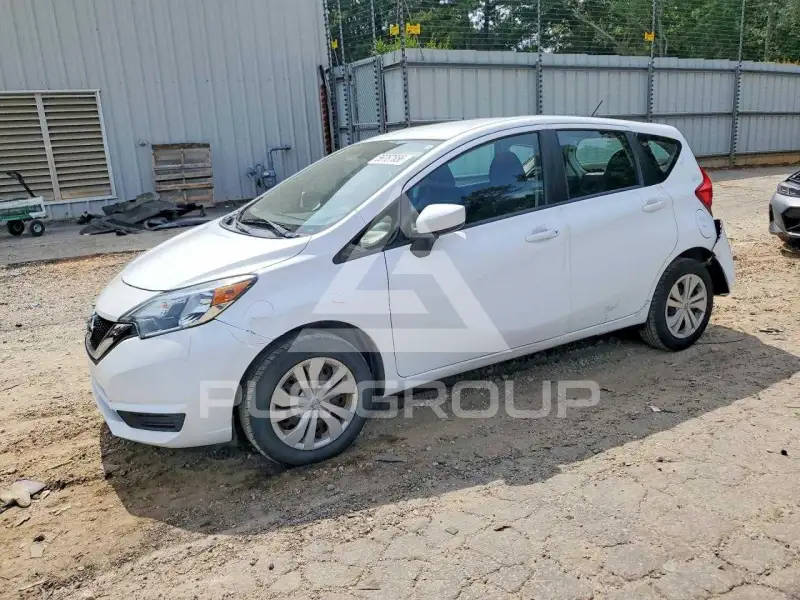 2017 Nissan VERSA фото