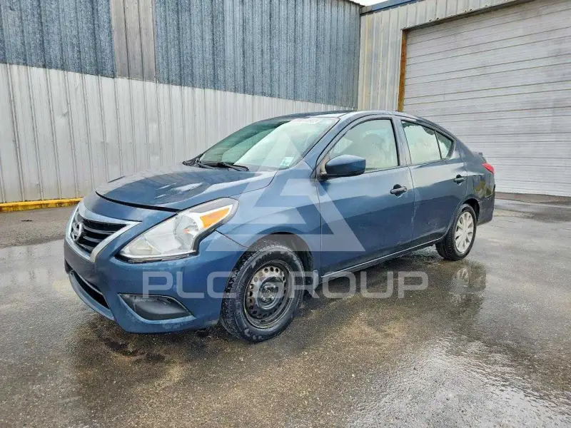 2017 Nissan VERSA фото