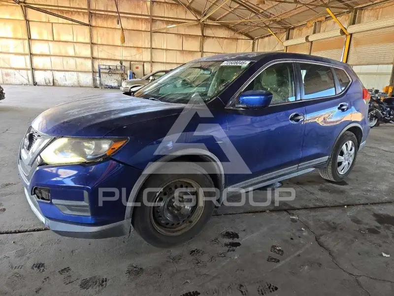 2017 Nissan ROGUE photo