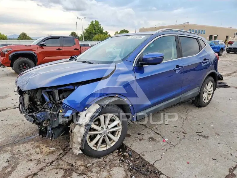 2017 Nissan ROGUE фото