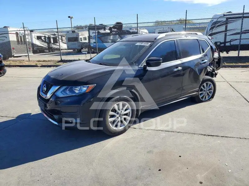 2017 Nissan ROGUE photo