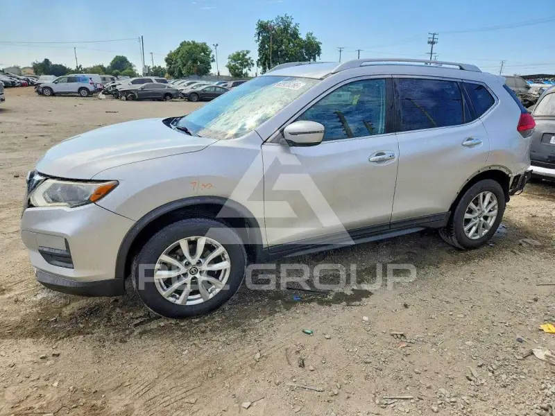 2017 Nissan ROGUE фото