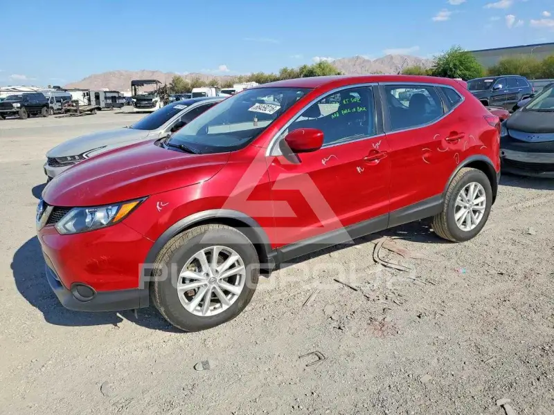 2017 Nissan ROGUE photo