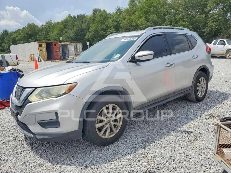 2017 Nissan ROGUE фото