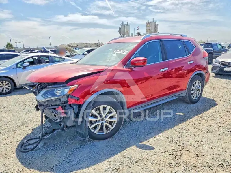 2017 Nissan ROGUE photo