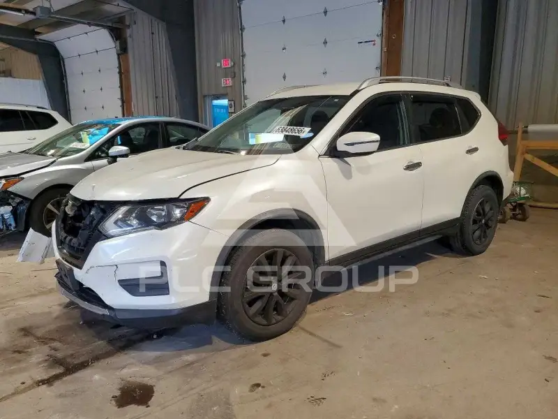 2017 Nissan ROGUE photo