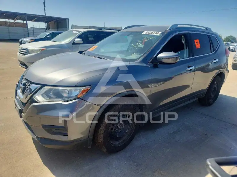 2017 Nissan ROGUE photo
